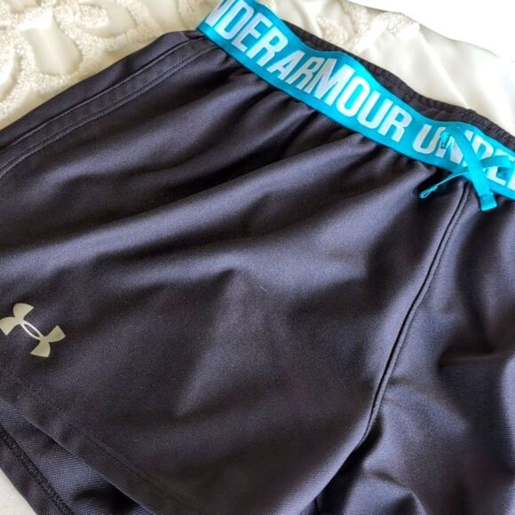 Under Armour Workout Shorts Women's Size Small - Picture 2 of 8